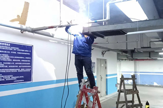 消防喷淋上改下施工